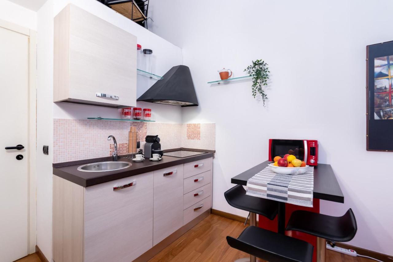 شقة Barbaroux Duplex Al Quadrilatero By Wonderful Italy تورينو المظهر الخارجي الصورة